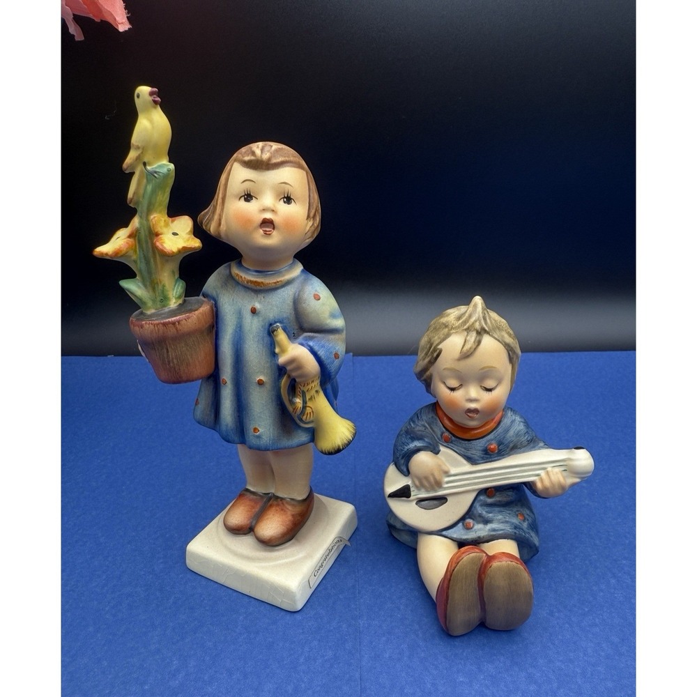 Hummel Goebel Lot of 2 Figurines Joyful 53 TMK-3 And‎ Congratulations17/0 TMK-3